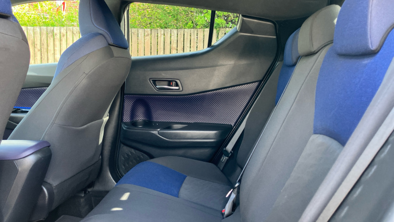 Toyota C-HR 1.8 Hybrid Dynamic 5dr CVT Hybrid Hatchback